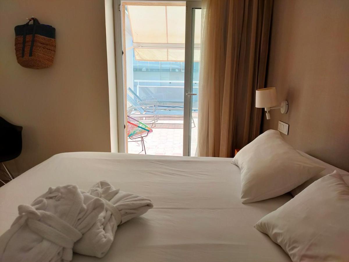 Hotel & Apartaments Thalassa Sport & Spa Roses Exterior foto