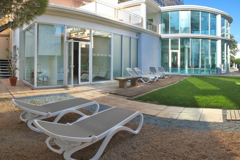 Hotel & Apartaments Thalassa Sport & Spa Roses Exterior foto