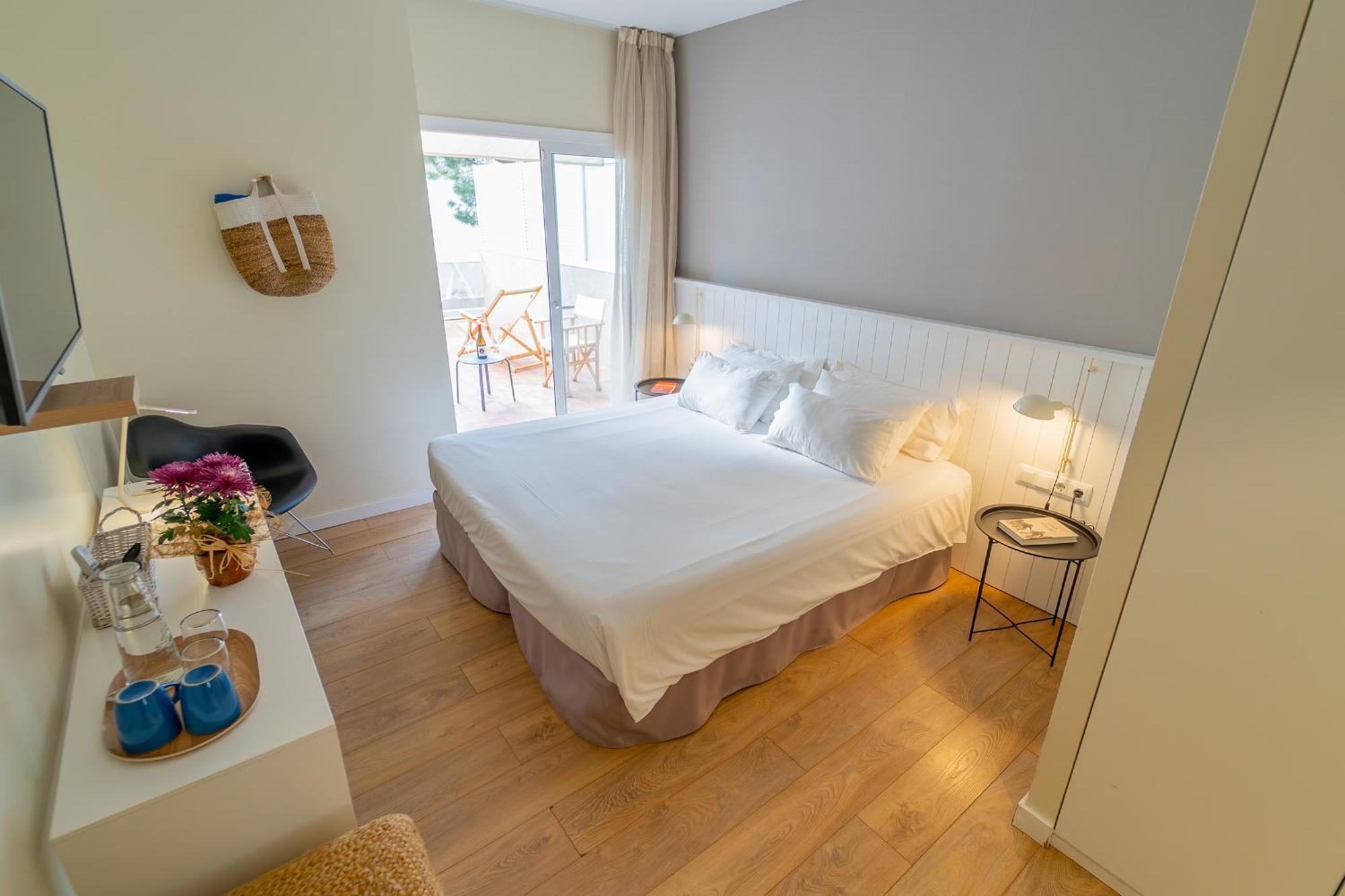 Hotel & Apartaments Thalassa Sport & Spa Roses Exterior foto