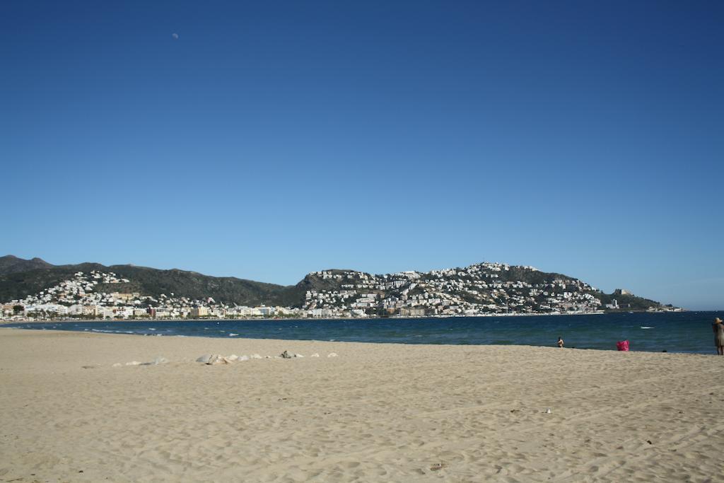 Hotel & Apartaments Thalassa Sport & Spa Roses Exterior foto